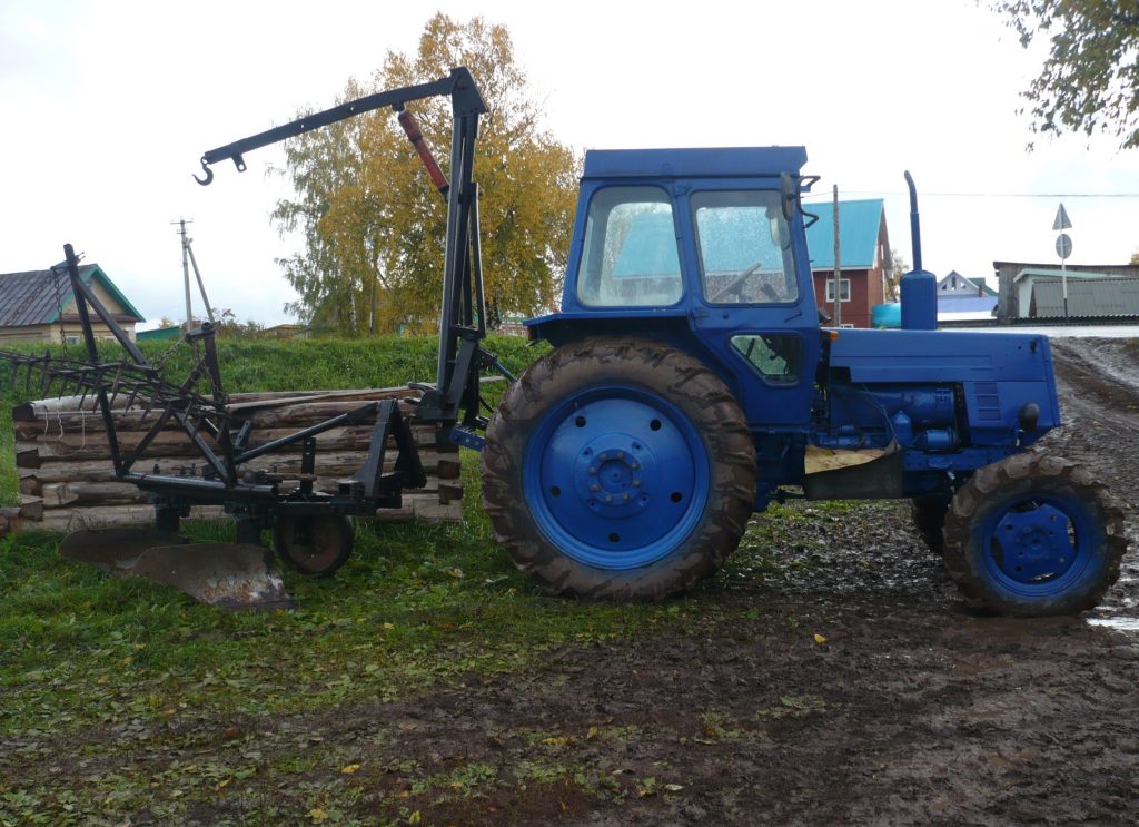 Права на трактор в Уварове